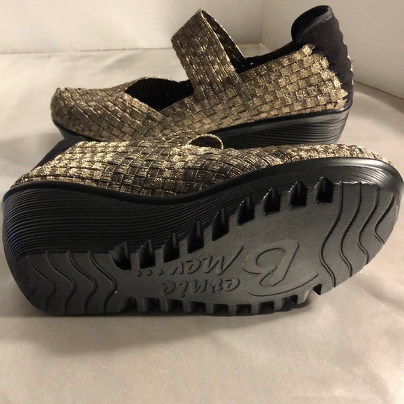 Bernie Mev Wedge Sandals Size 38 Woven Shoe Womens - Picture 7 of 16